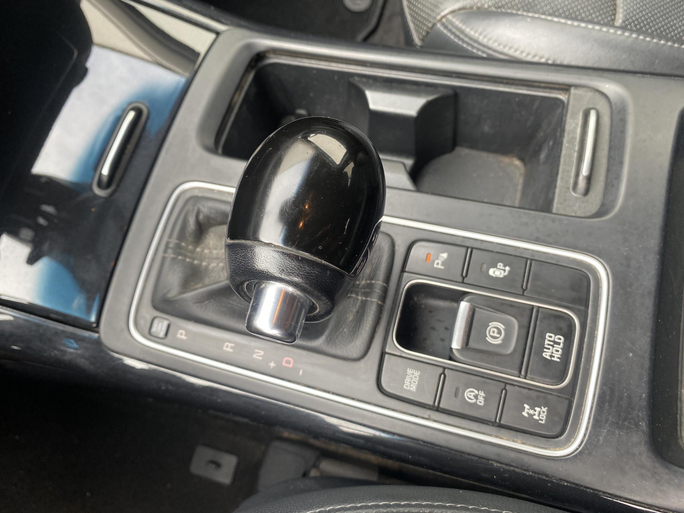 Kia Sorento, 2016 - pohled č. 14