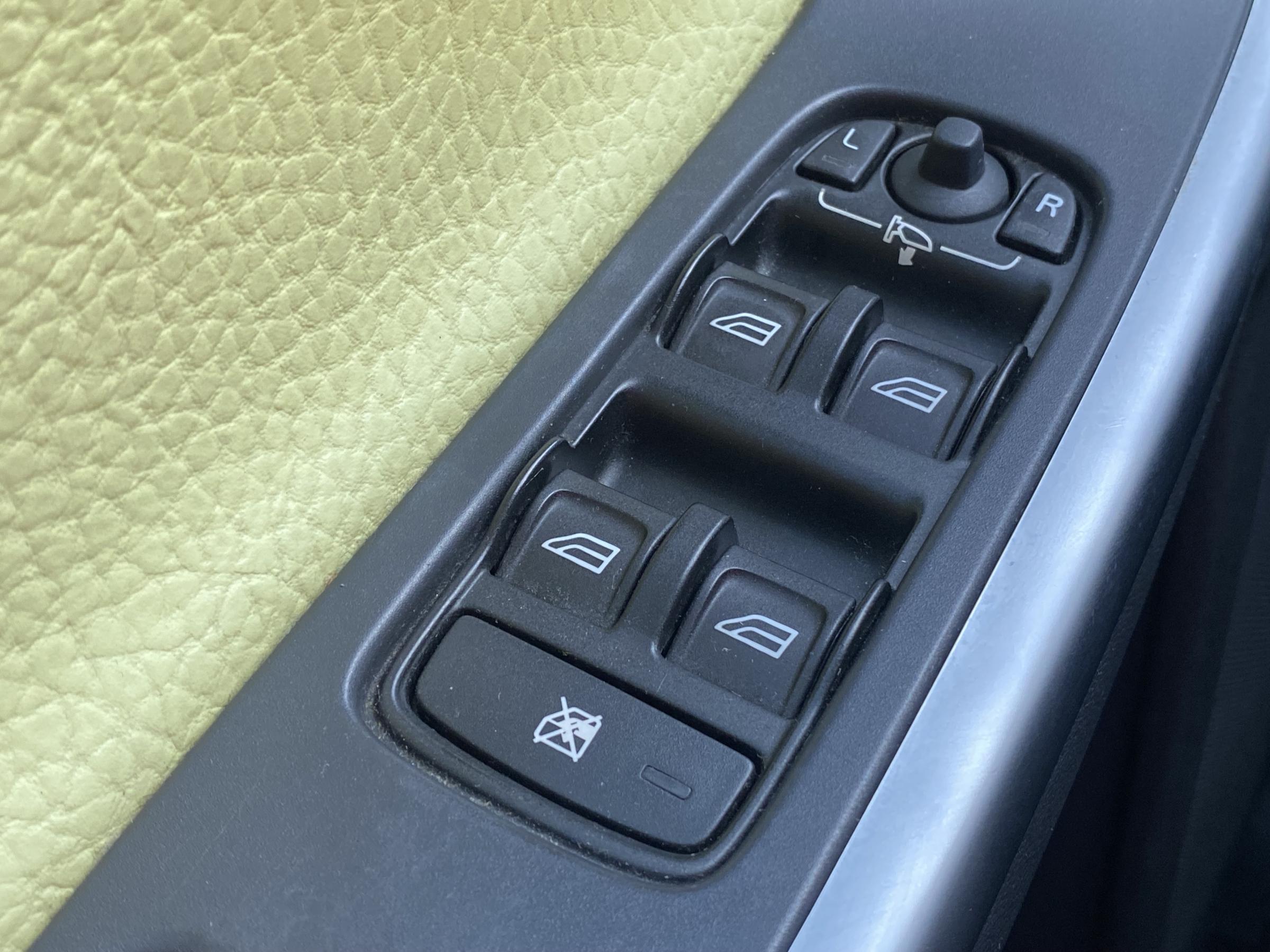 Volvo XC60, 2009 - pohled č. 11