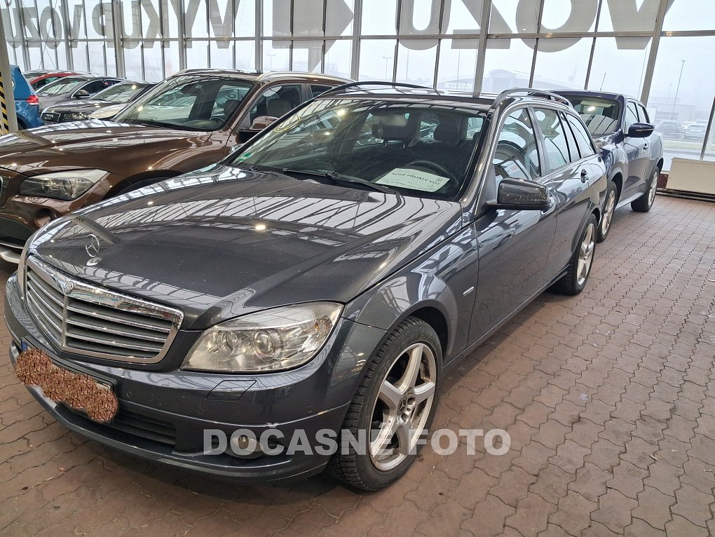 Mercedes-Benz Třída C 2.2 CDI 