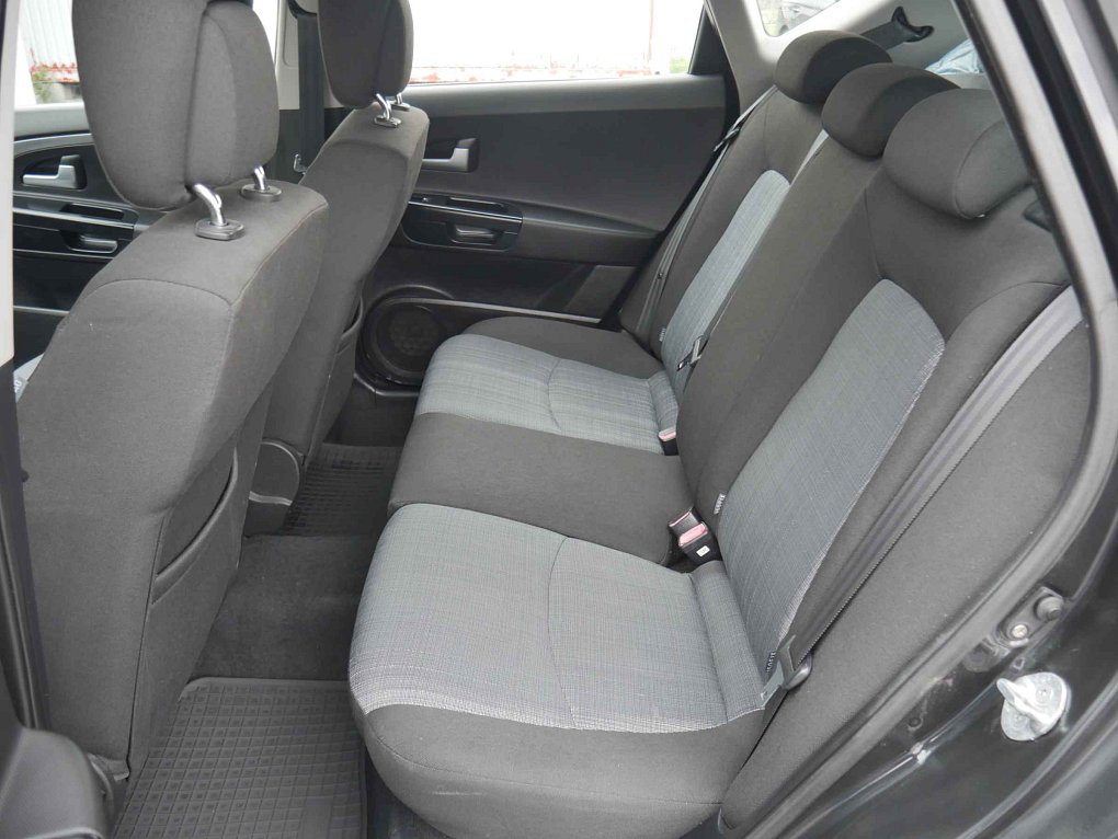 Kia Ceed 1.4 16V 