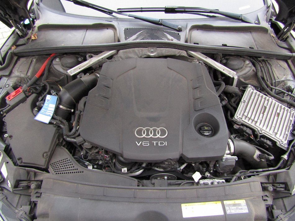 Audi A5 3.0TDi S-line