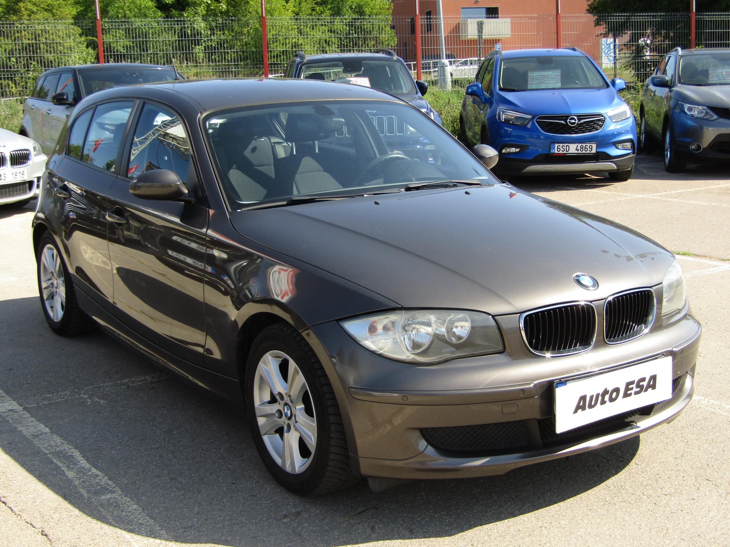 BMW Řada 1, 2008 - celkový pohled