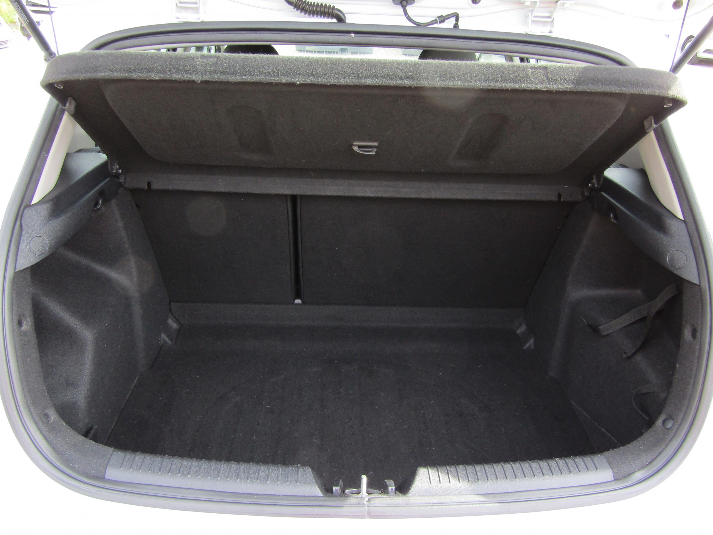 Kia Cee´d, 2012 - pohled č. 7