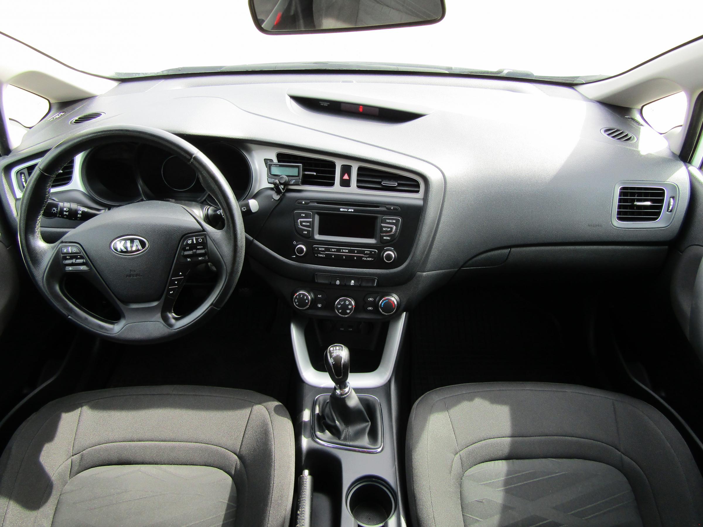 Kia Cee´d, 2012 - pohled č. 8