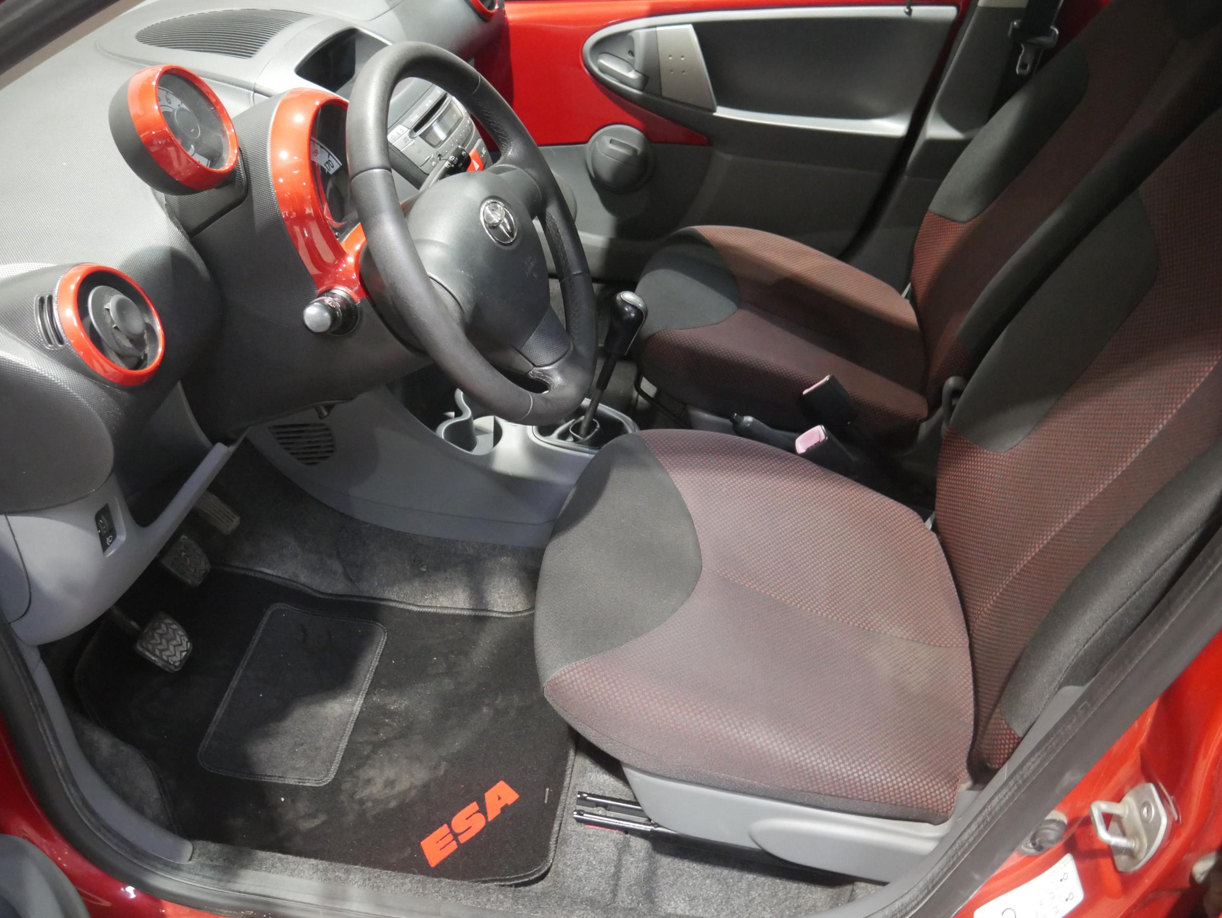 Toyota Aygo, 2010 - pohled č. 9