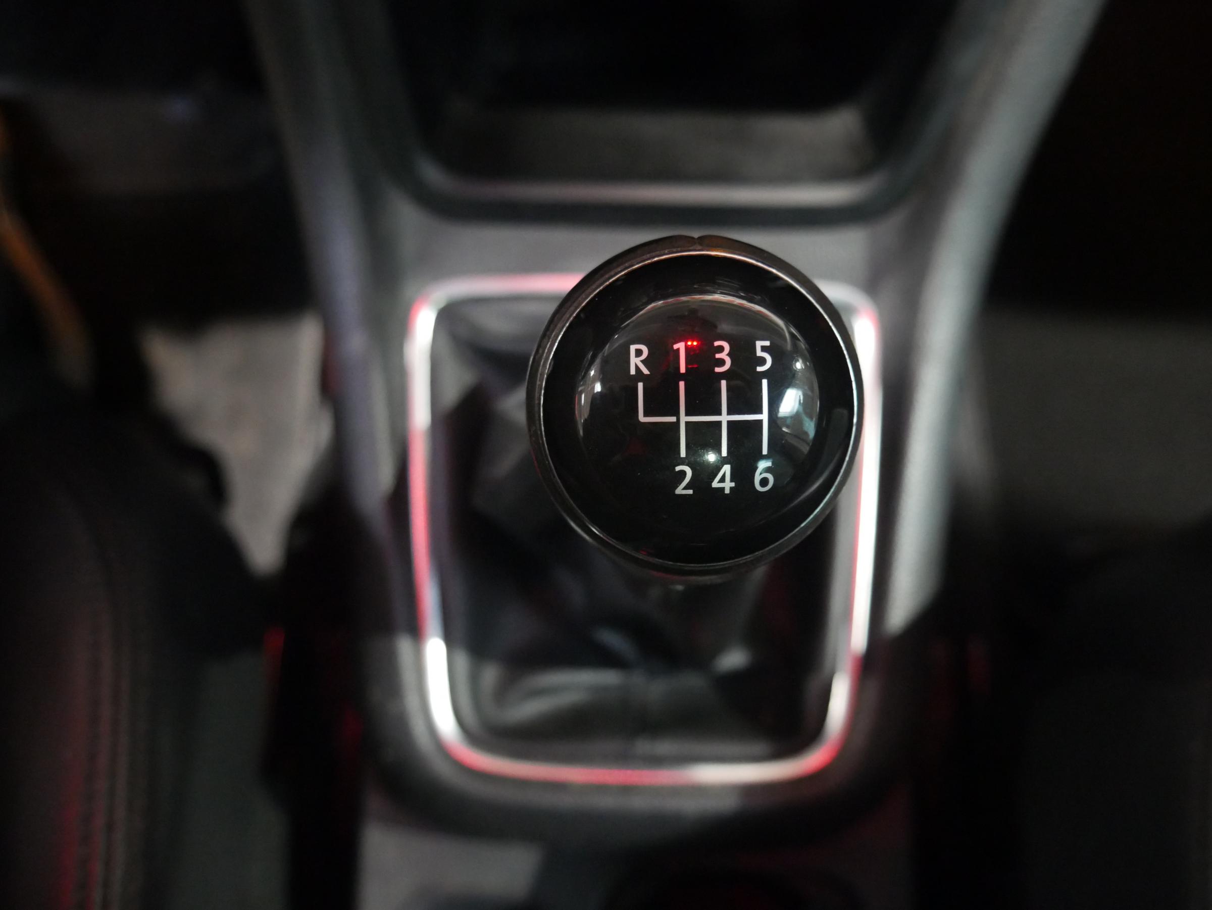 Volkswagen Sharan, 2014 - pohled č. 20