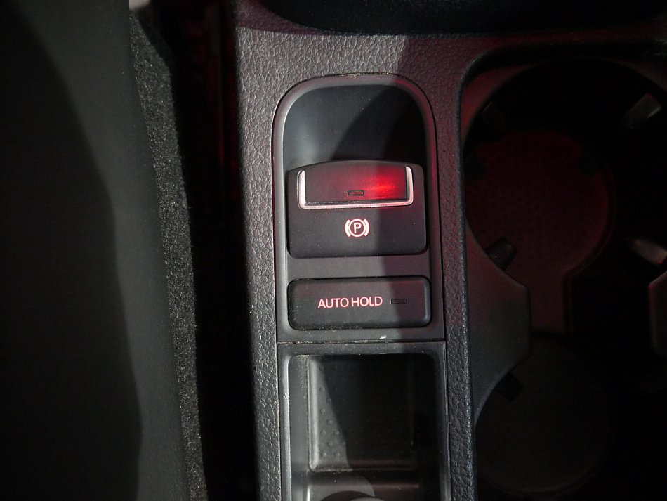 Volkswagen Sharan 2.0 TDi 