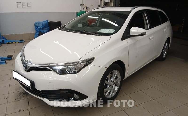 Toyota Auris 1.6i 