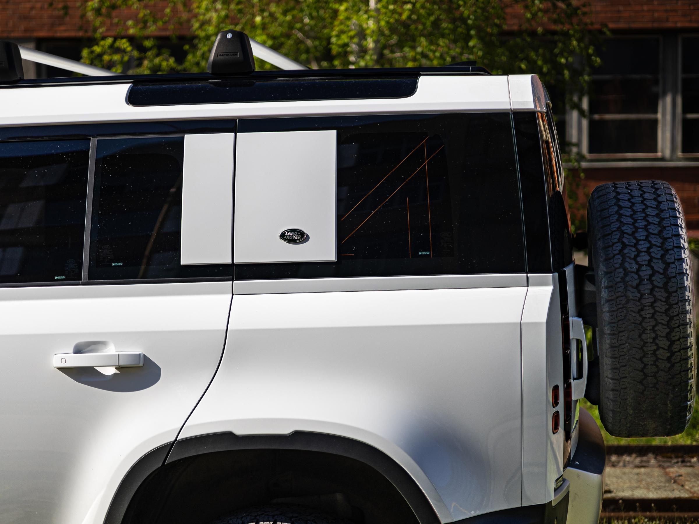 Land Rover Defender, 2022 - pohled č. 23