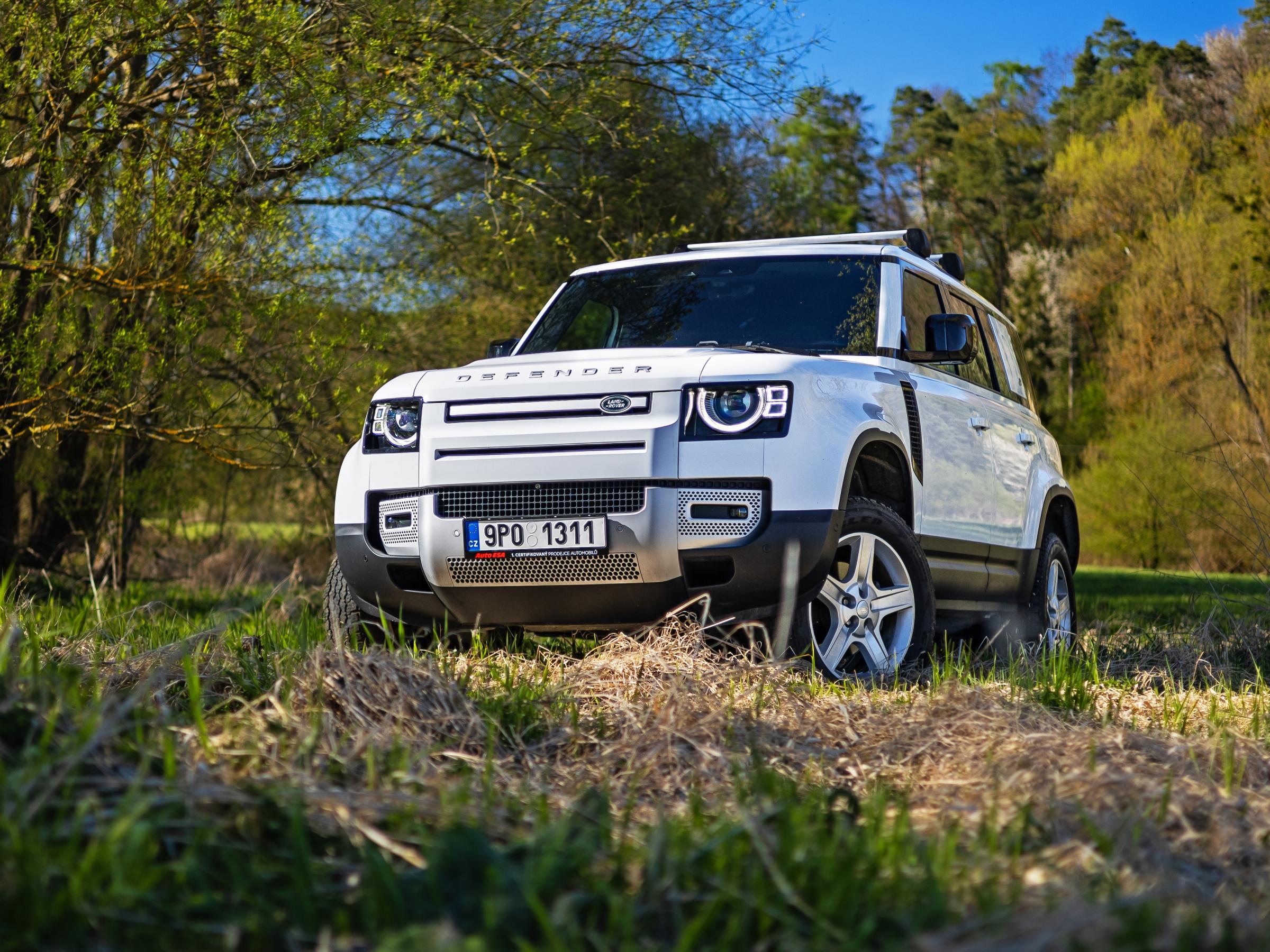 Land Rover Defender, 2022 - pohled č. 7