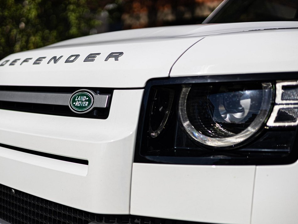 Land Rover Defender 3.0 D  SE D250