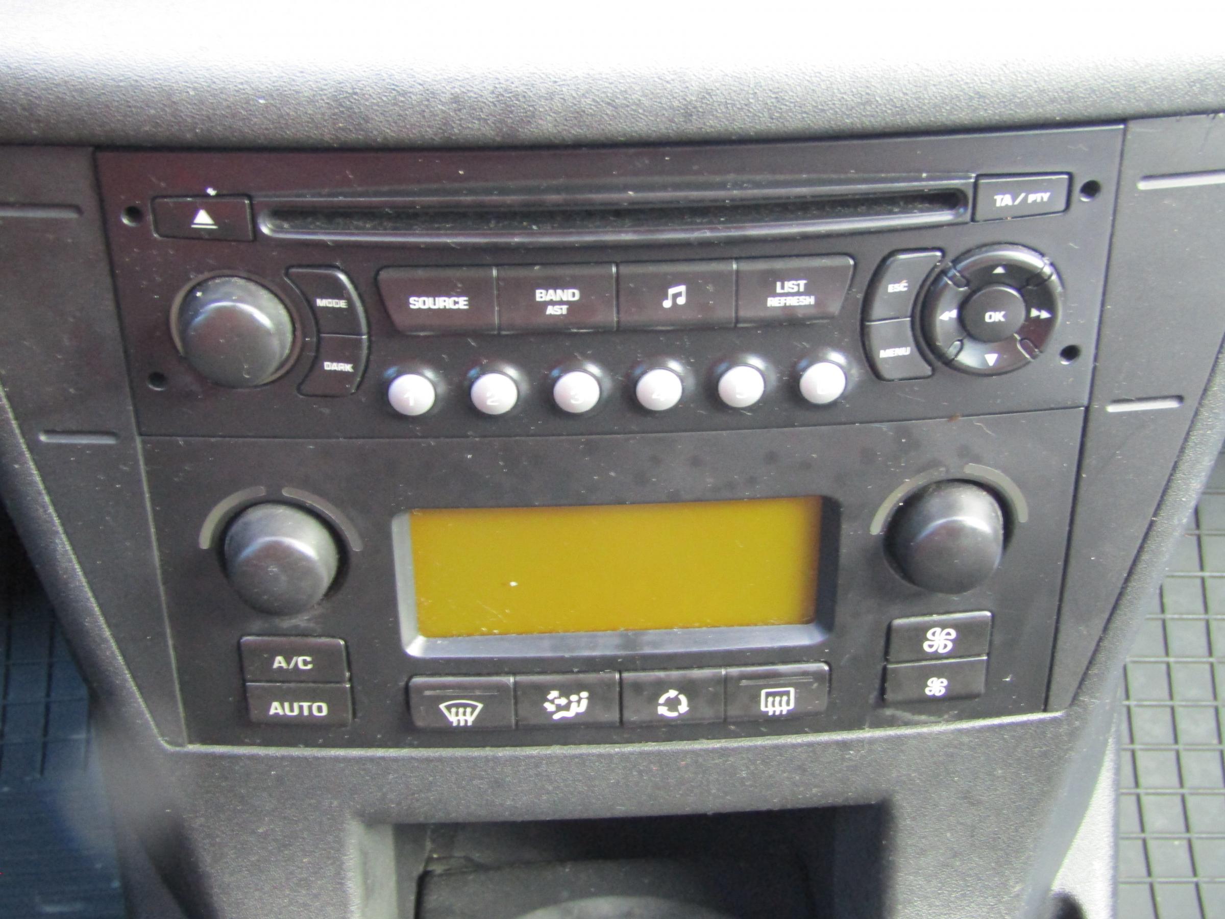 Citroën C4, 2006 - pohled č. 15