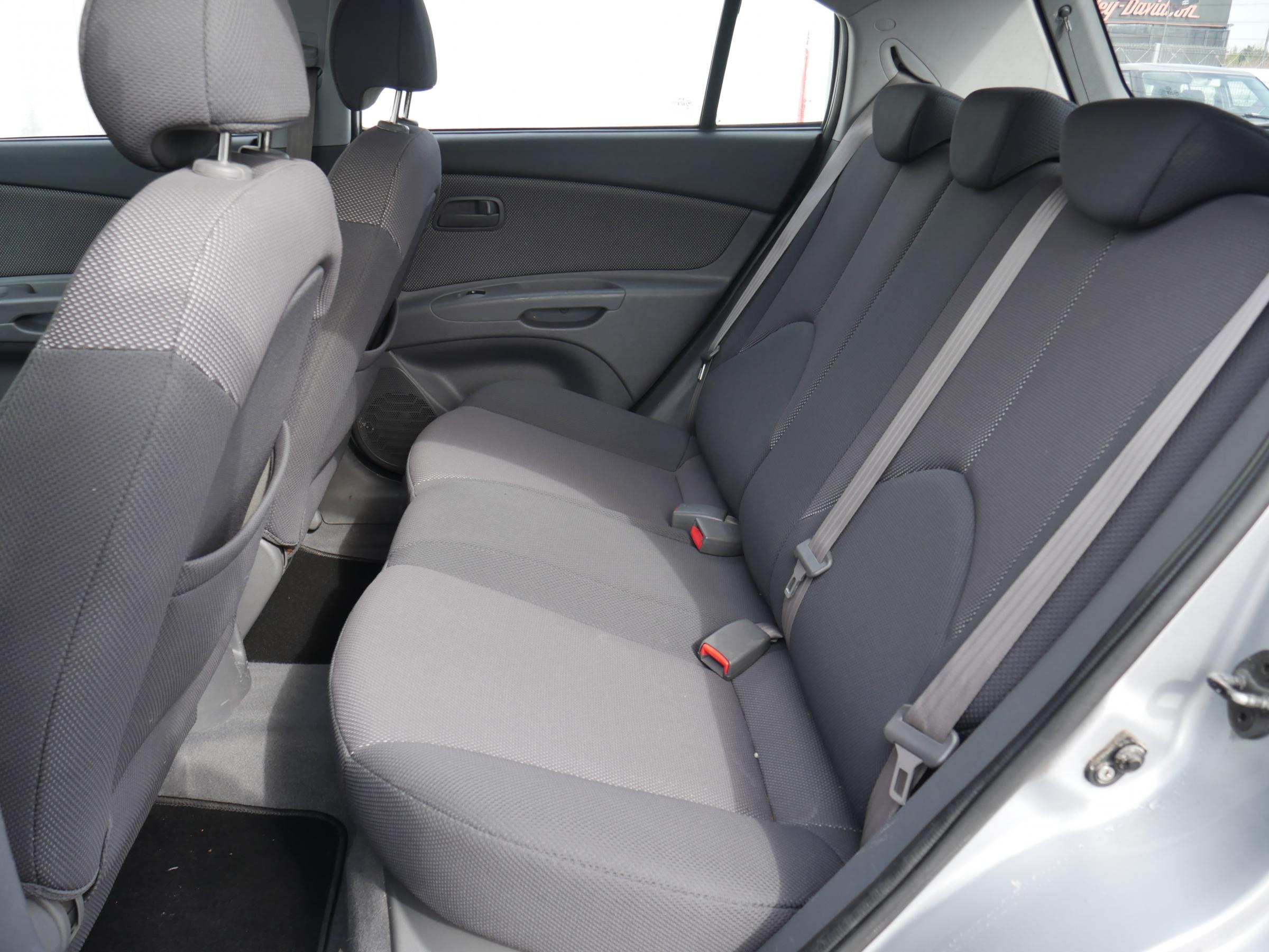 Kia Rio, 2005 - pohled č. 10