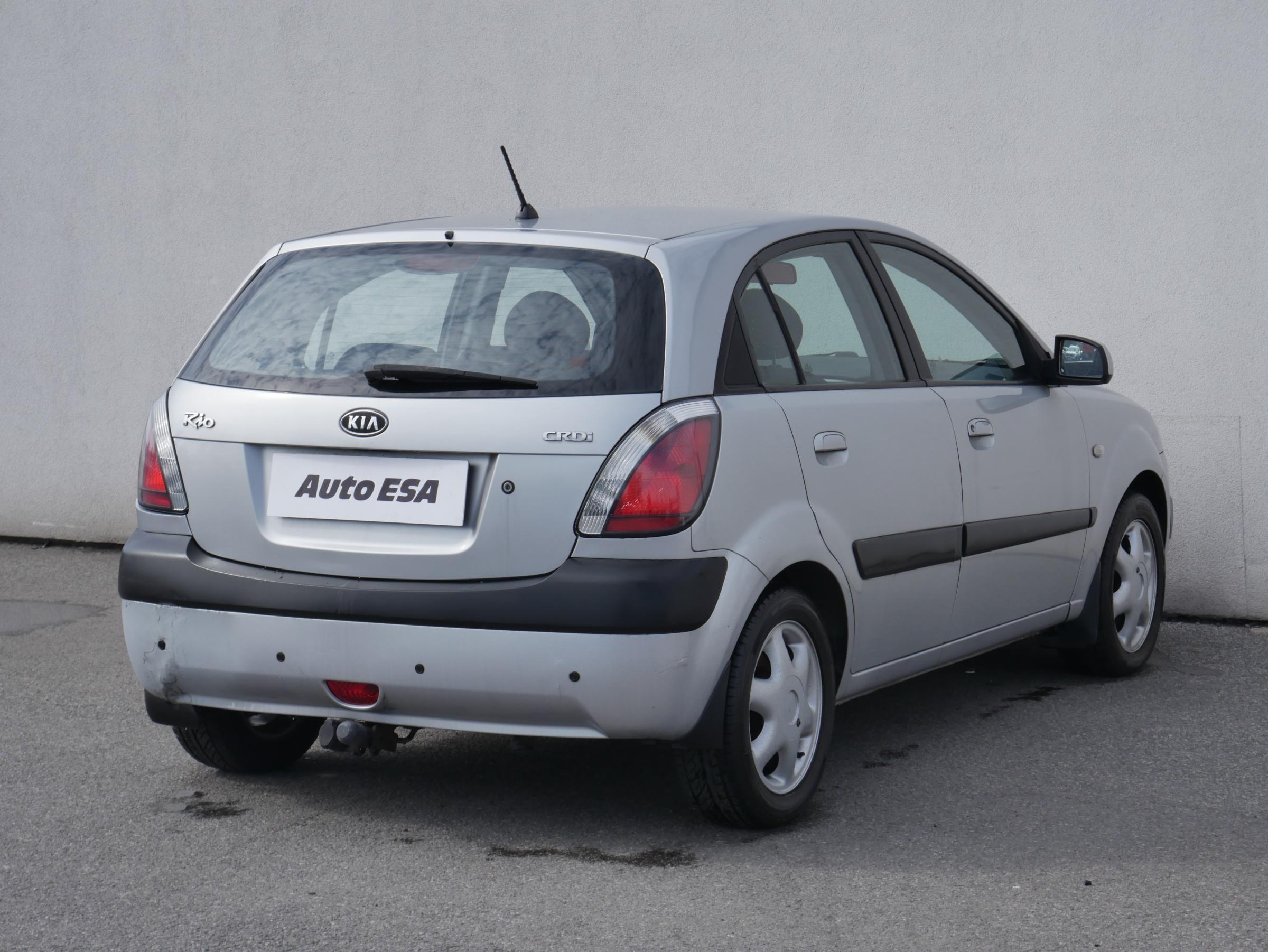 Kia Rio, 2005 - pohled č. 4