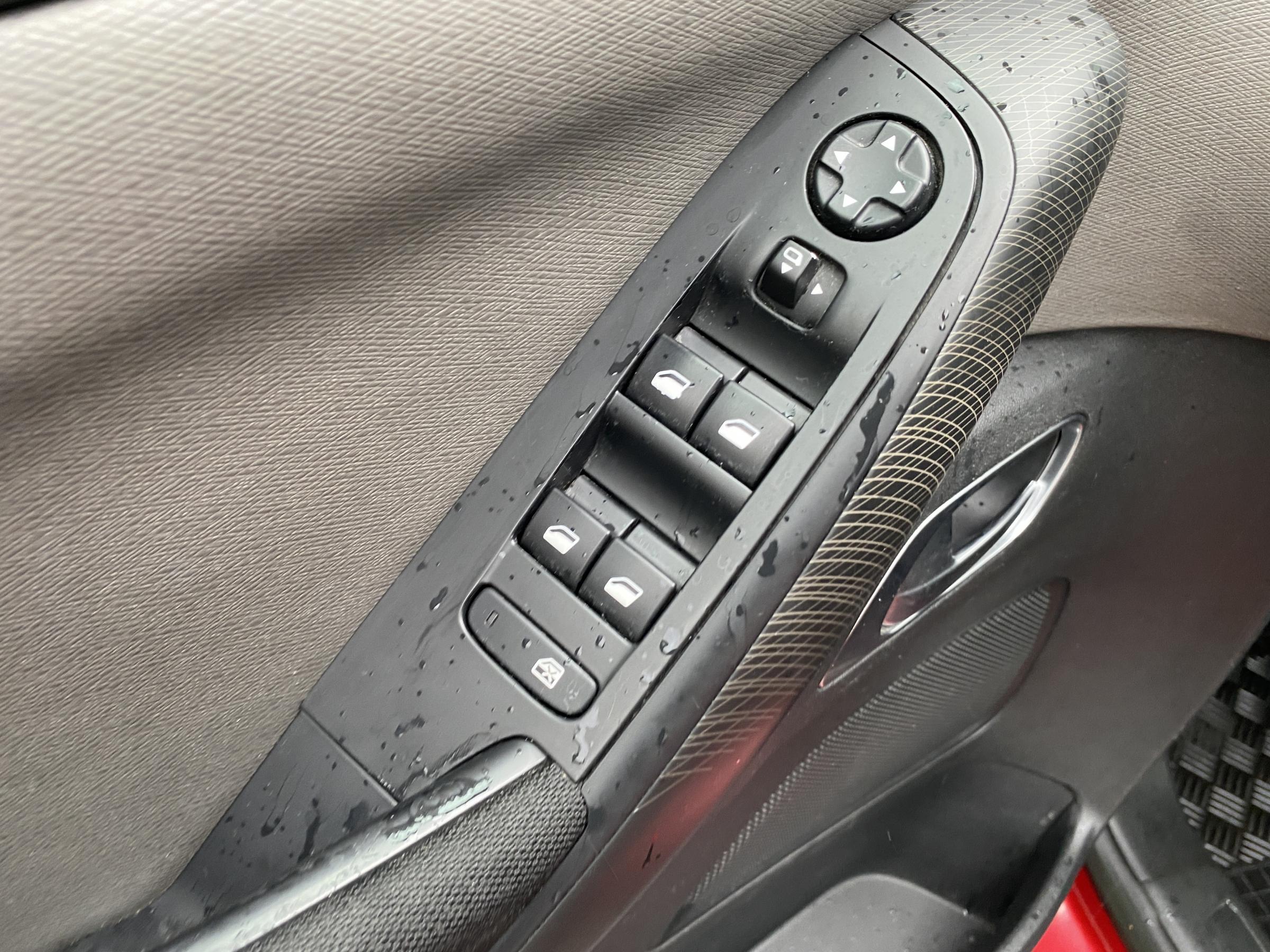 Citroën C4 Picasso, 2014 - pohled č. 13