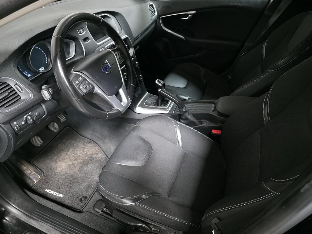 Volvo V40 2.0d 