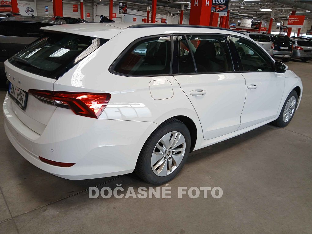Škoda Octavia IV 1.5. 