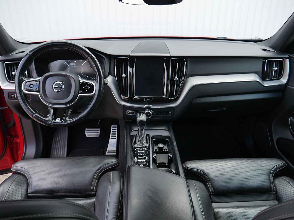 Volvo XC60 2.0 T6  4x4