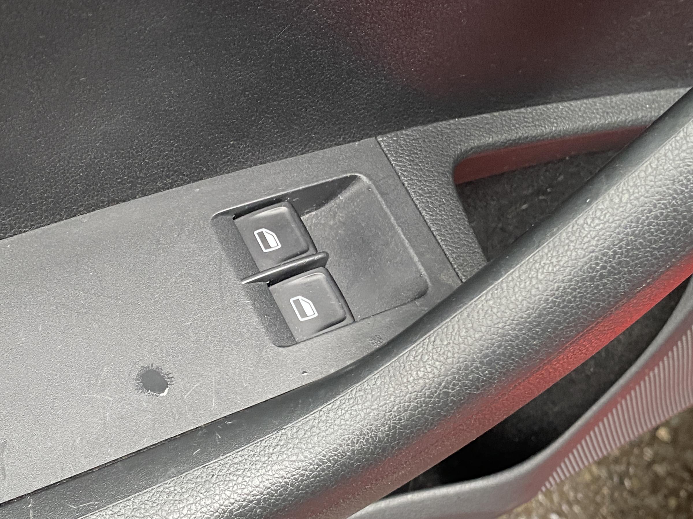 Škoda Octavia III, 2014 - pohled č. 11