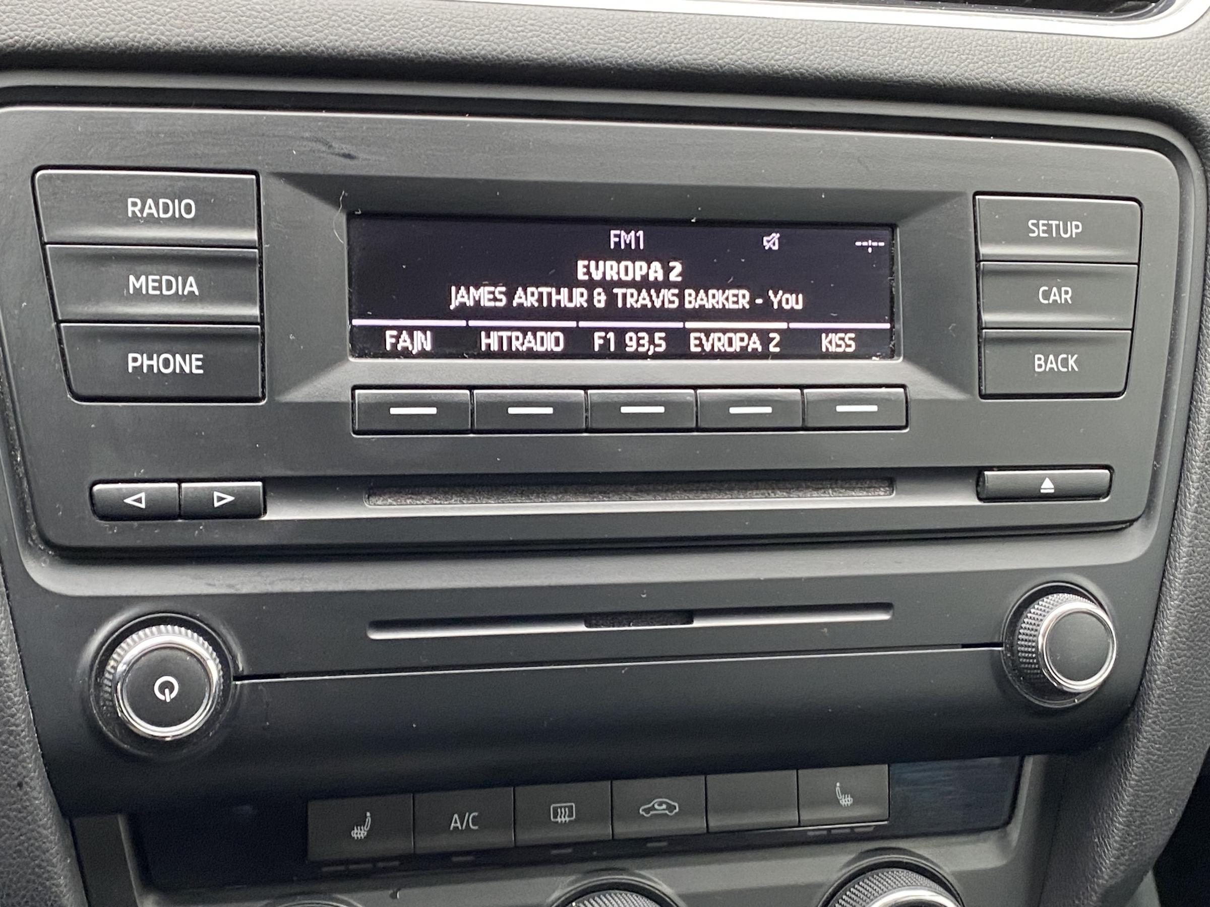 Škoda Octavia III, 2014 - pohled č. 15