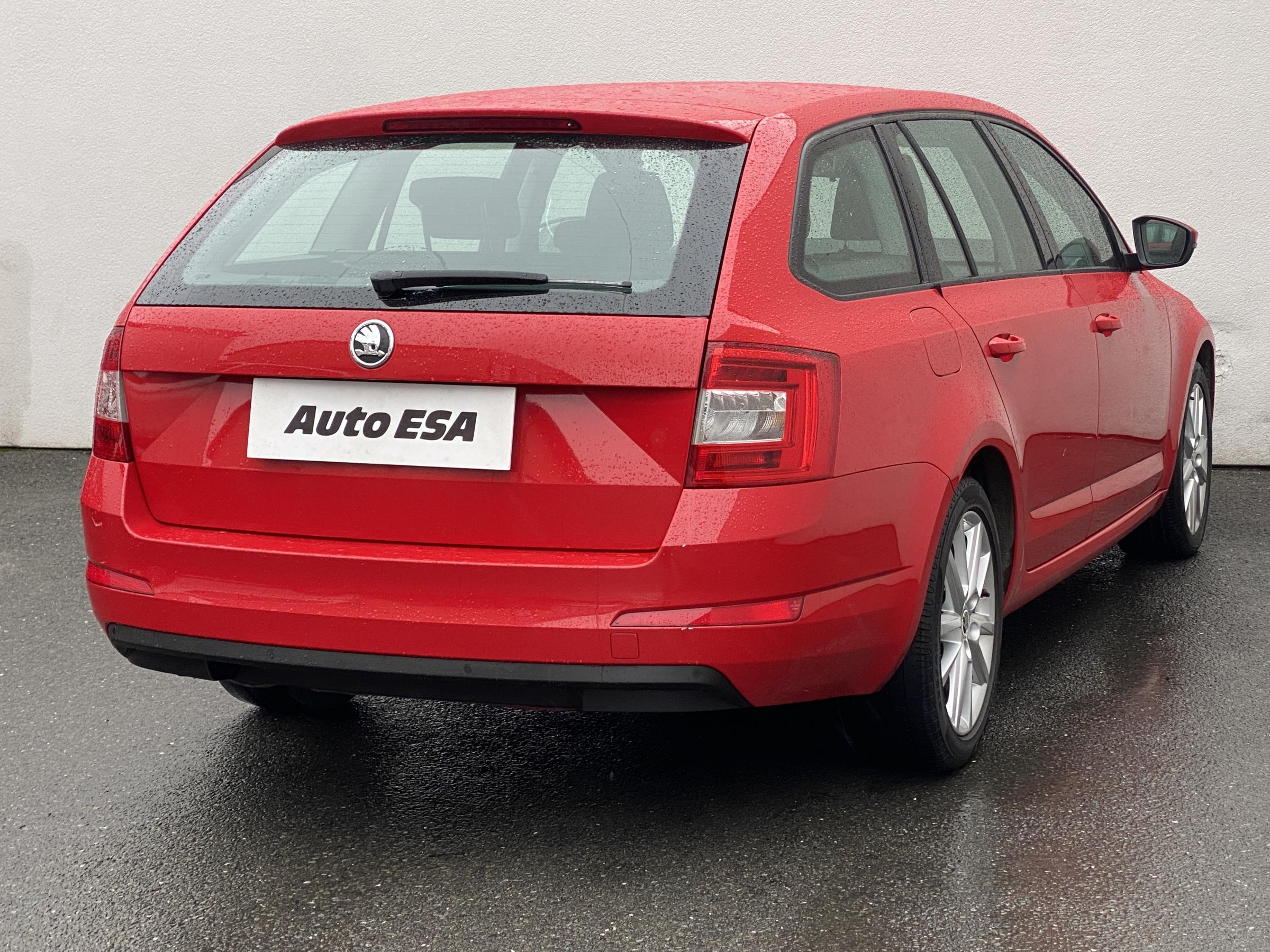 Škoda Octavia III, 2014 - pohled č. 4