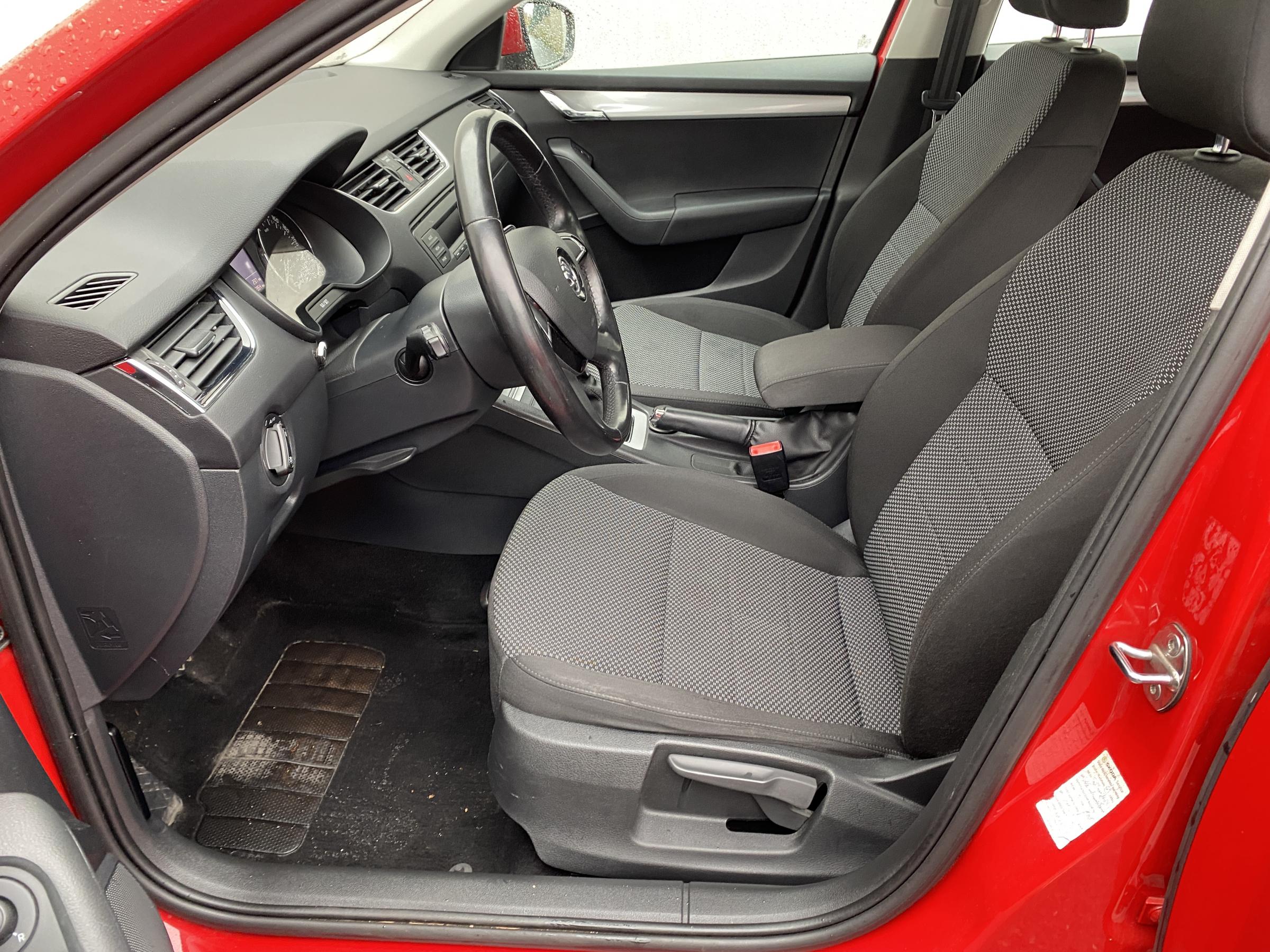 Škoda Octavia III, 2014 - pohled č. 9