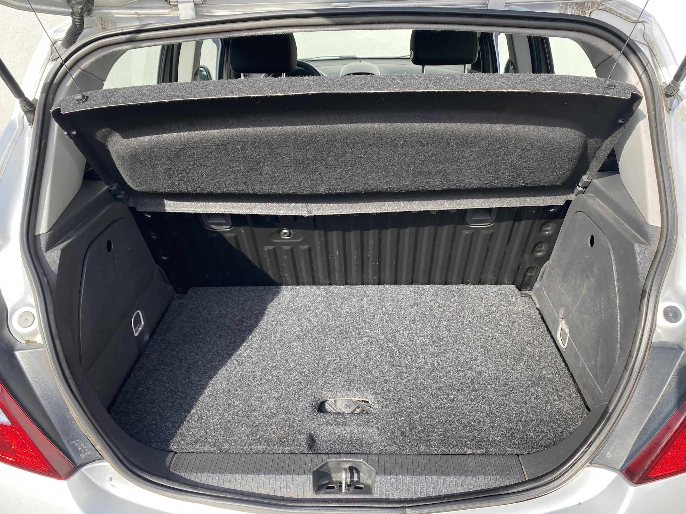 Opel Corsa, 2008 - pohled č. 7