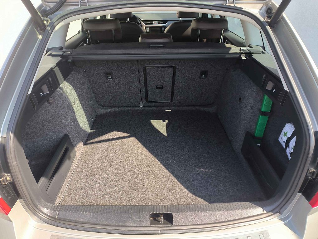 Škoda Octavia III 2.0 TDi  4x4