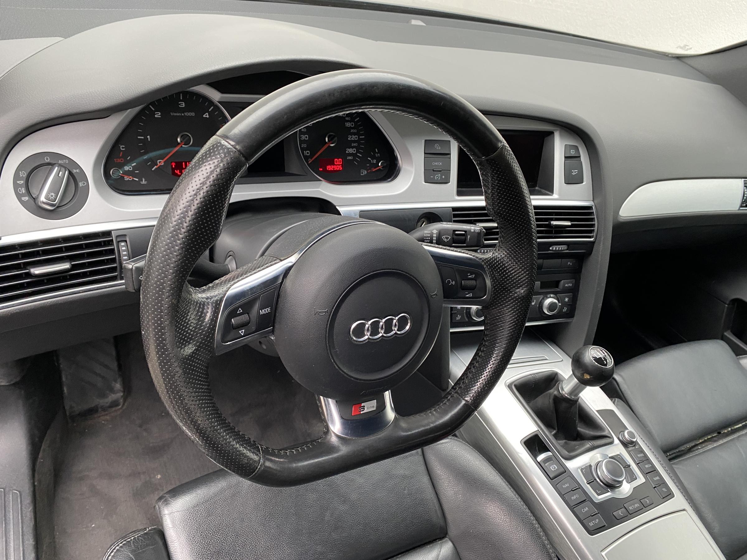 Audi A6, 2010 - pohled č. 12