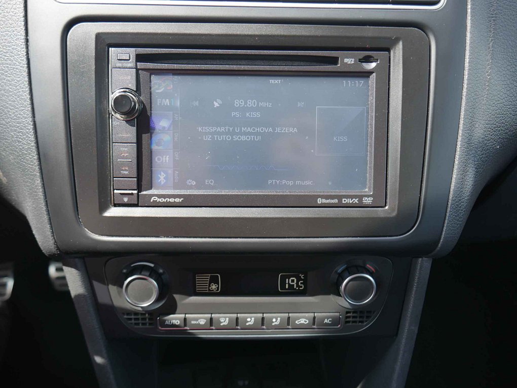 Volkswagen Polo 1.2 TSi Style