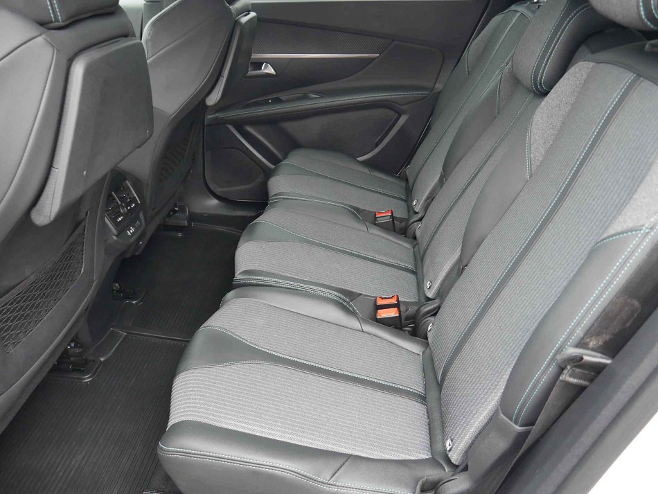 Peugeot 5008 1.5HDi Allure