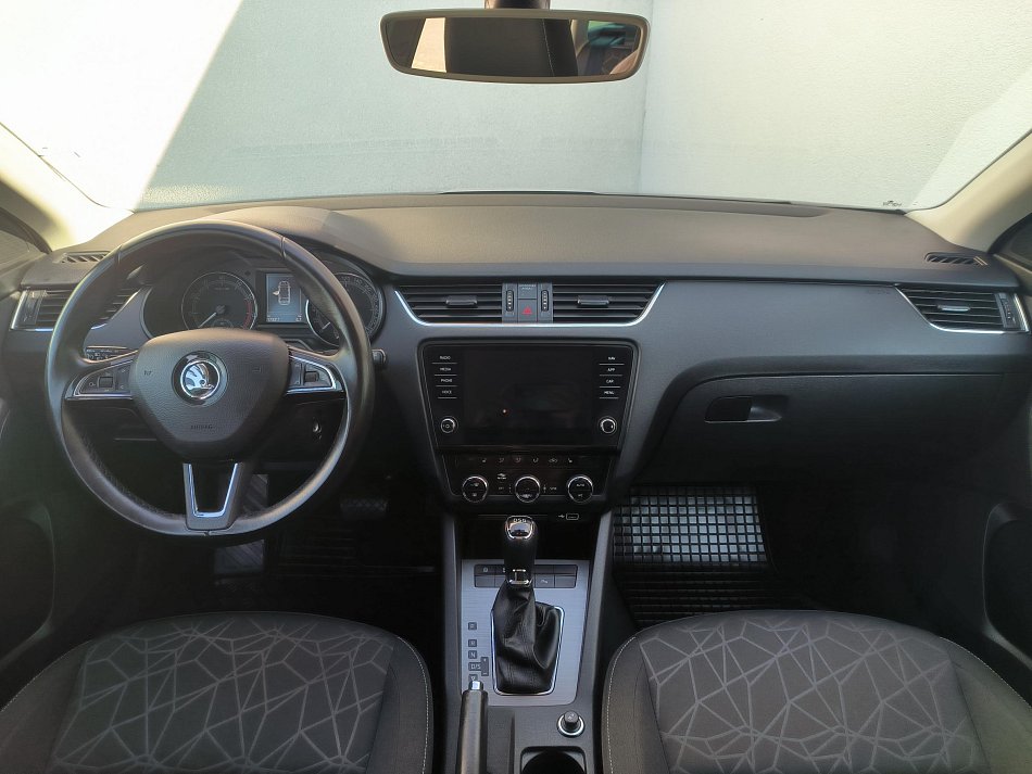 Škoda Octavia III 1.5TSi Clever