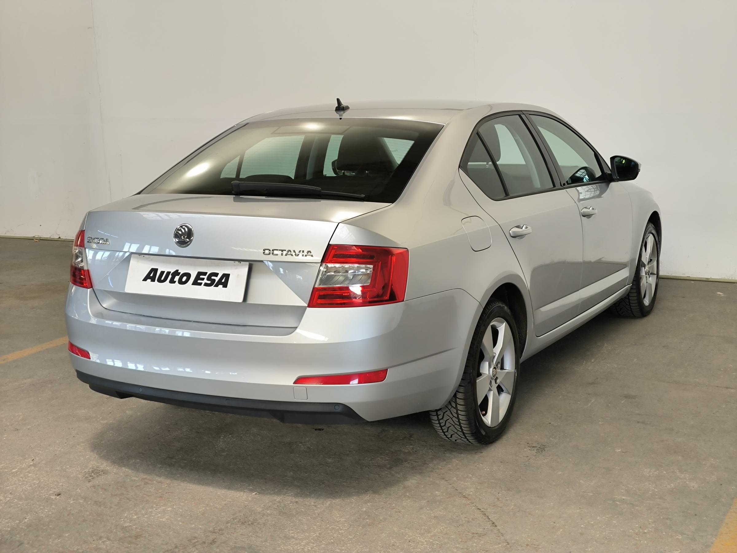 Škoda Octavia III, 2013 - pohled č. 6