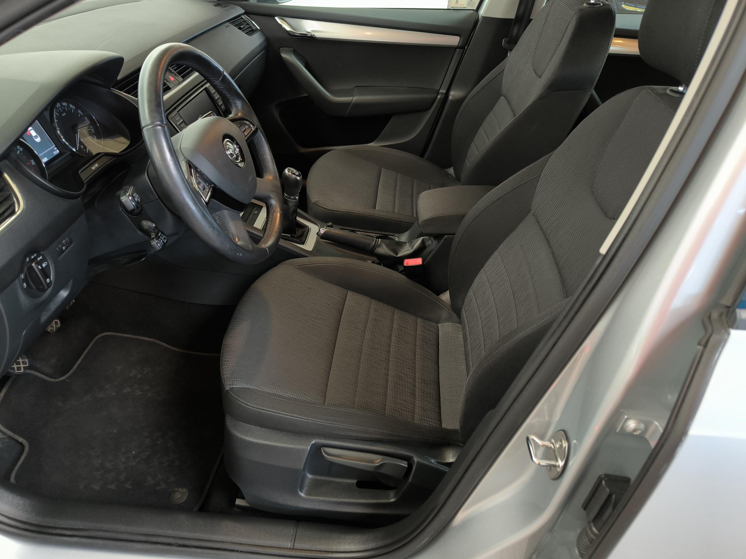 Škoda Octavia III, 2013 - pohled č. 9