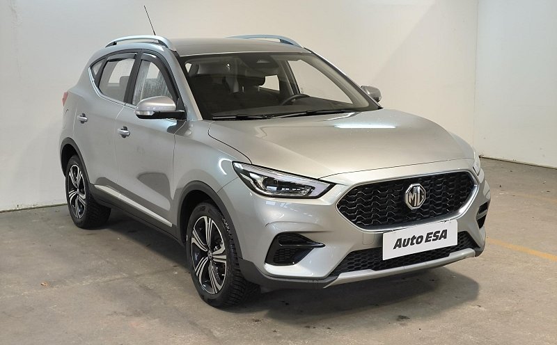 MG ZS 1.5 i Essential