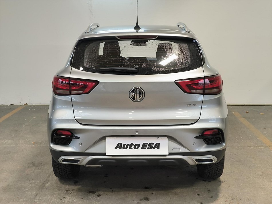 MG ZS 1.5 i Essential