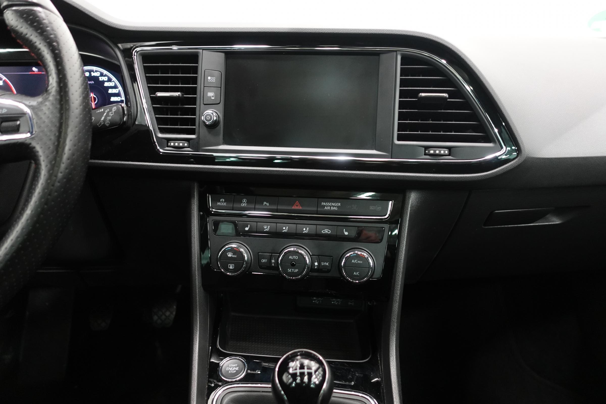 Seat Leon, 2020 - pohled č. 22