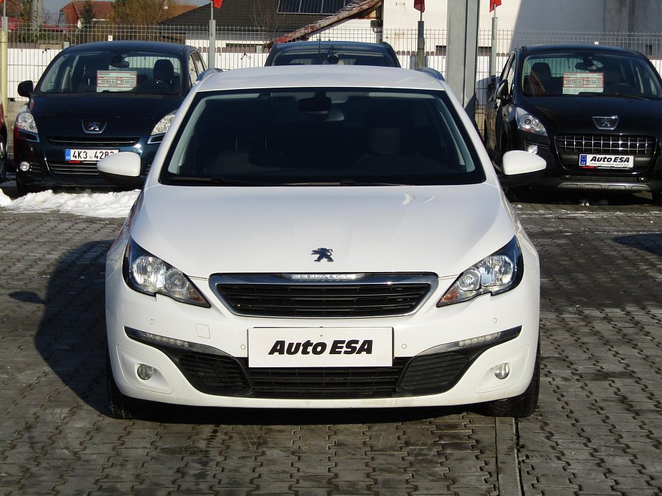 Peugeot 308 1.2i 