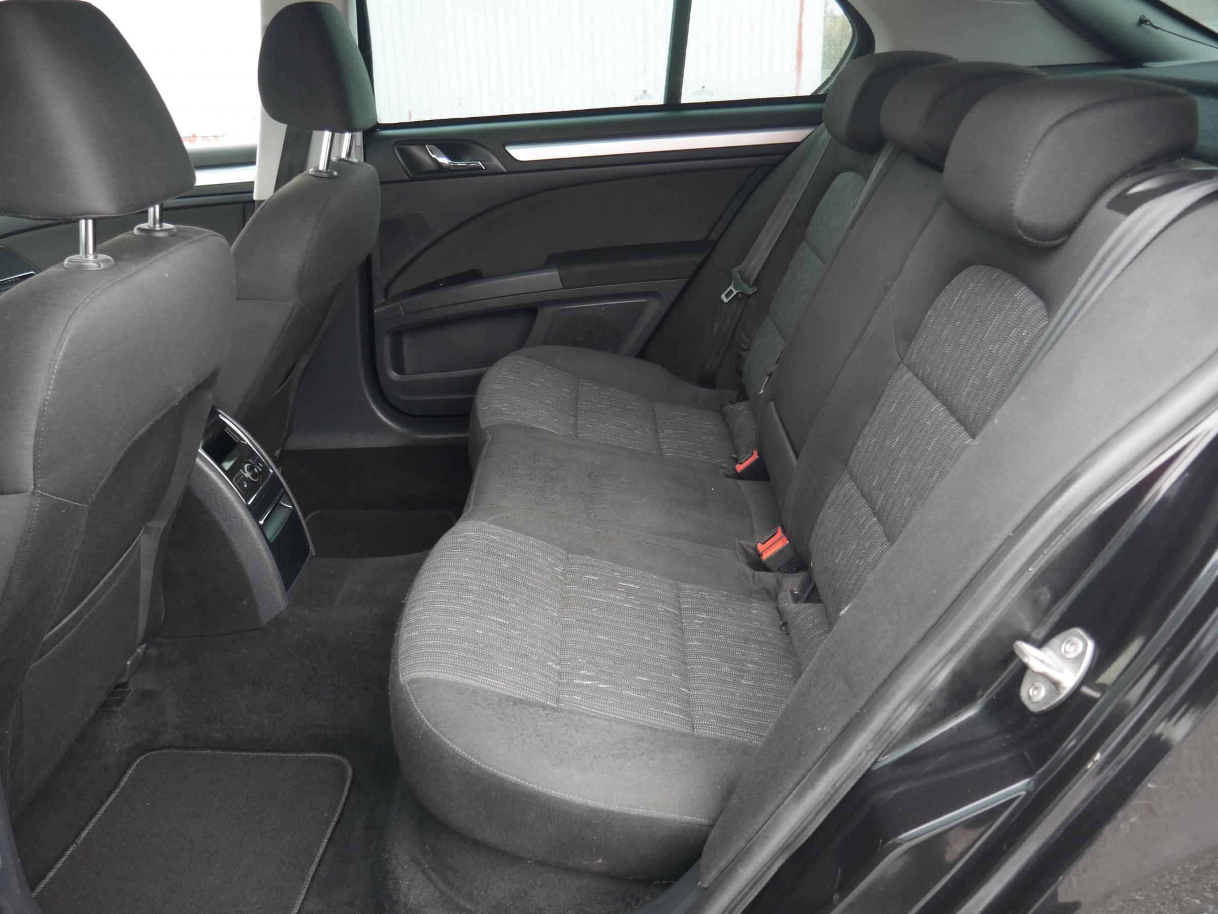 Škoda Superb II, 2014 - pohled č. 10