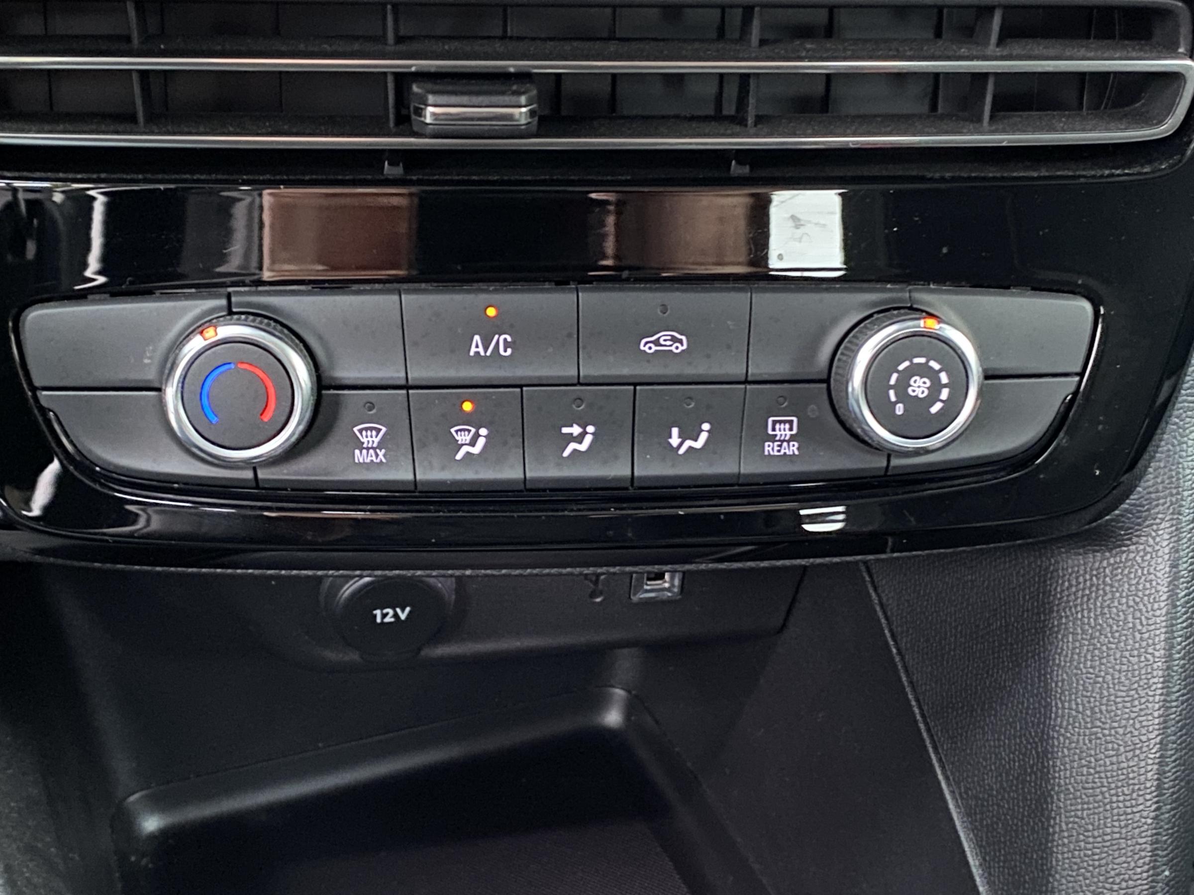 Opel Mokka, 2021 - pohled č. 14