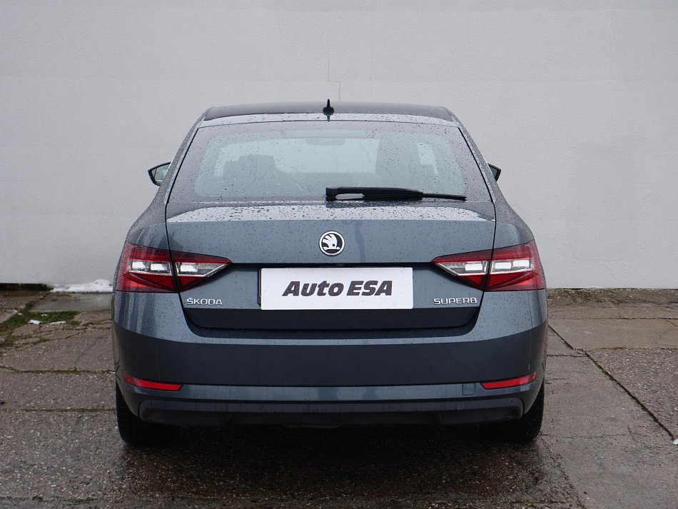 Škoda Superb III 2.0 TDi L&K