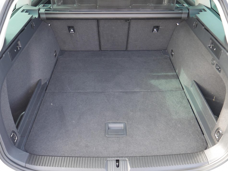 Volkswagen Passat 2.0TDi 