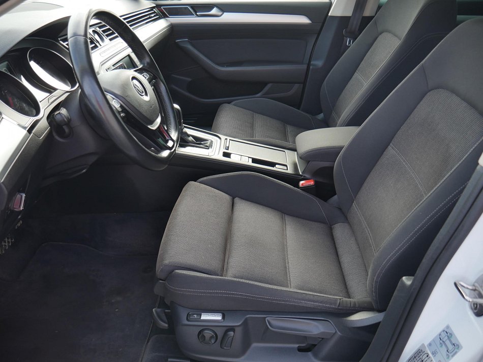 Volkswagen Passat 2.0TDi 