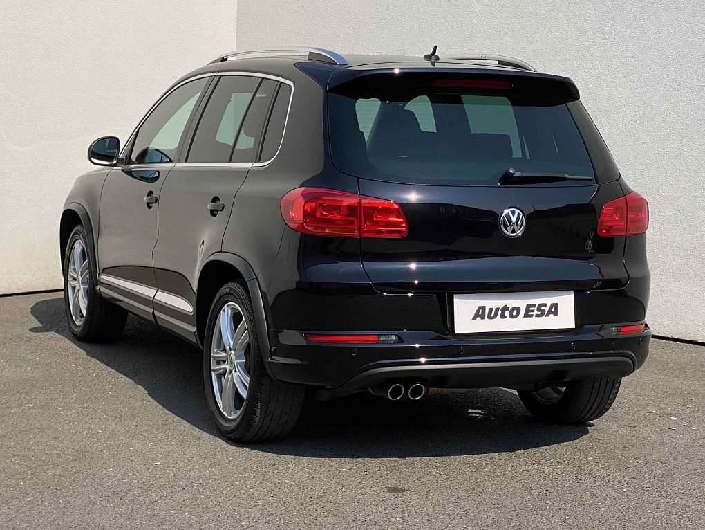 Volkswagen Tiguan 2.0 TSi Sport&Style 4x4 R-line