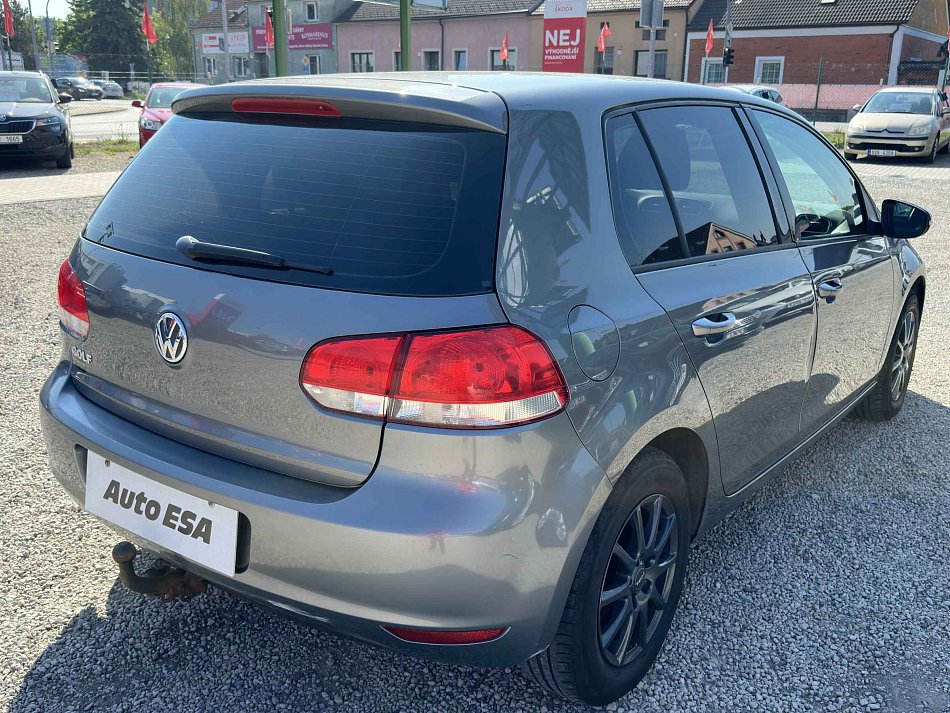 Volkswagen Golf 1.4i 