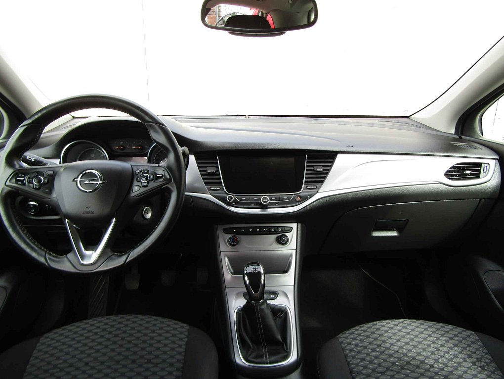 Opel Astra 1.6 CDTi 