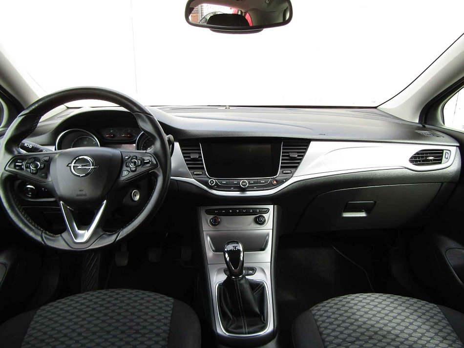 Opel Astra 1.6 CDTi 
