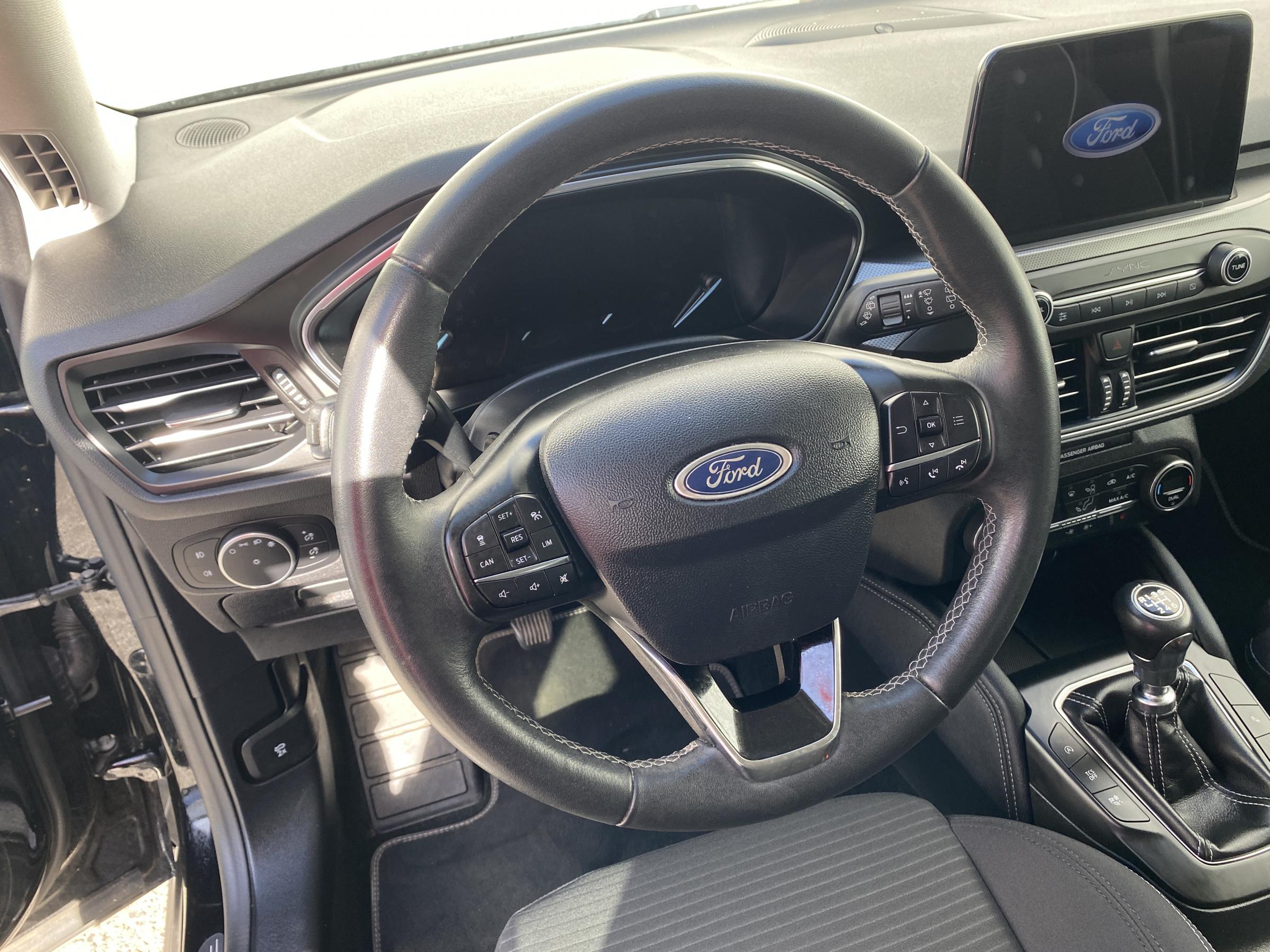 Ford Focus, 2019 - pohled č. 16