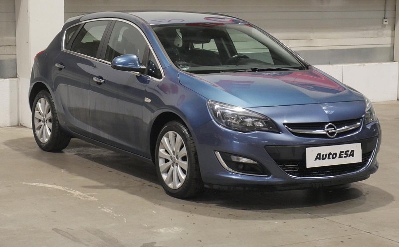 Opel Astra 1.4 T Innovation