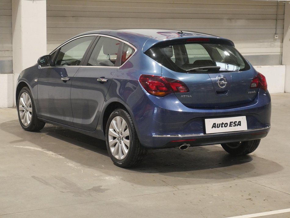 Opel Astra 1.4 T Innovation